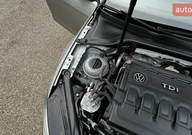 Серый Фольксваген Гольф, объемом двигателя 1.97 л и пробегом 300 тыс. км за 10700 $, фото 73 на Automoto.ua