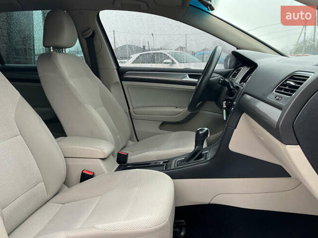 Сірий Фольксваген Гольф, об'ємом двигуна 1.6 л та пробігом 282 тис. км за 10500 $, фото 19 на Automoto.ua