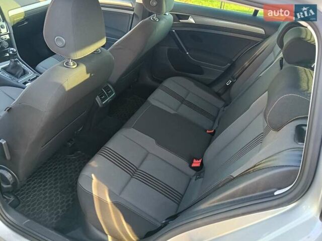 Фольксваген Гольф 2016 в Хмельницком на Automoto.ua Серый Фольксваген Гольф, объемом двигателя 1.6 л и пробегом 233 тыс. км за 10700 $, фото 39 на Automoto.ua