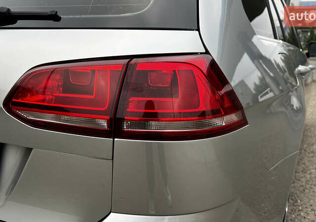 Серый Фольксваген Гольф, объемом двигателя 1.97 л и пробегом 300 тыс. км за 10700 $, фото 19 на Automoto.ua