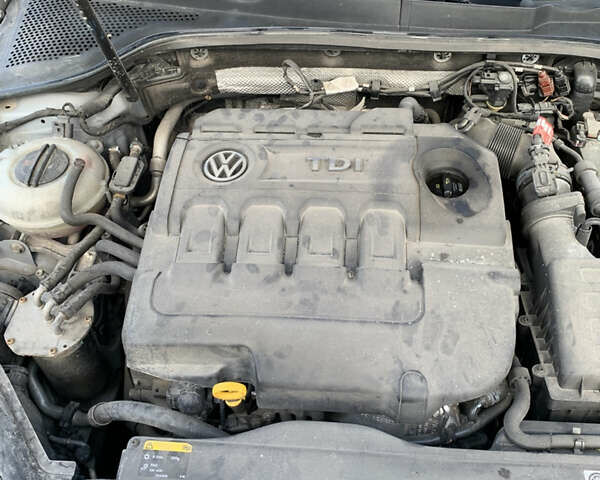 Серый Фольксваген Гольф, объемом двигателя 1.6 л и пробегом 298 тыс. км за 9900 $, фото 16 на Automoto.ua