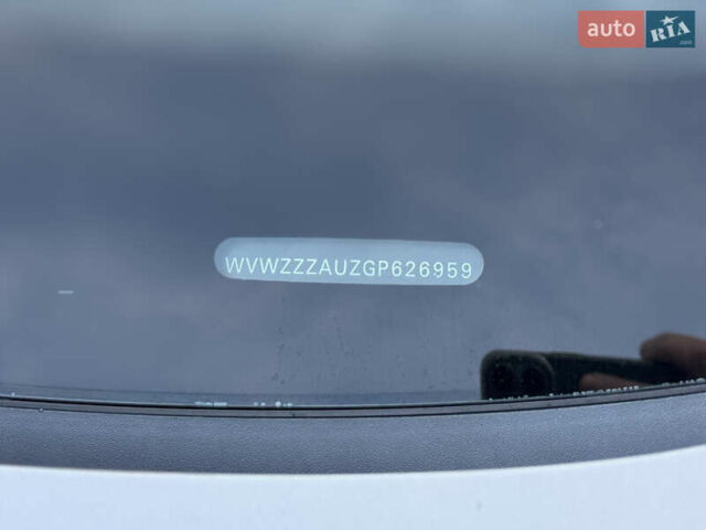 Сірий Фольксваген Гольф, об'ємом двигуна 1.6 л та пробігом 335 тис. км за 11999 $, фото 8 на Automoto.ua