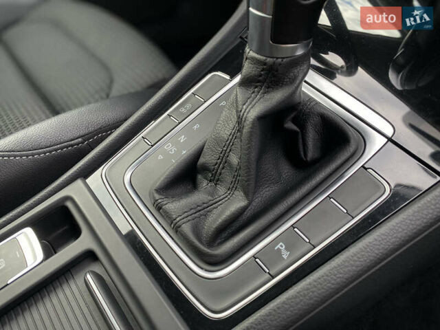 Сірий Фольксваген Гольф, об'ємом двигуна 2 л та пробігом 260 тис. км за 11900 $, фото 12 на Automoto.ua
