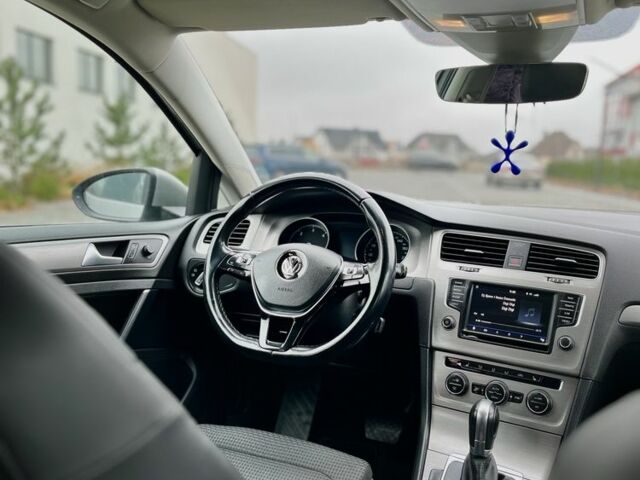 Серый Фольксваген Гольф, объемом двигателя 0 л и пробегом 245 тыс. км за 12200 $, фото 6 на Automoto.ua