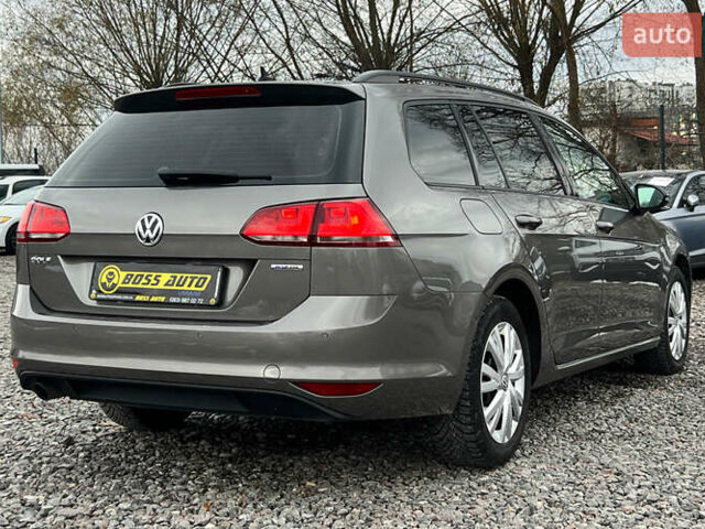 Серый Фольксваген Гольф, объемом двигателя 1.6 л и пробегом 247 тыс. км за 11500 $, фото 5 на Automoto.ua
