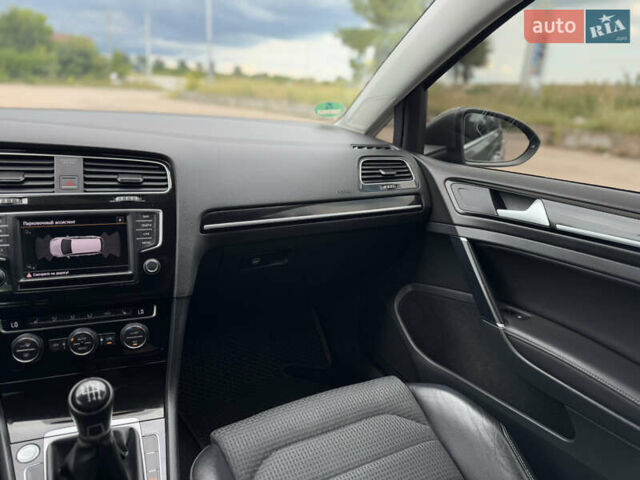 Сірий Фольксваген Гольф, об'ємом двигуна 1.97 л та пробігом 291 тис. км за 12499 $, фото 12 на Automoto.ua