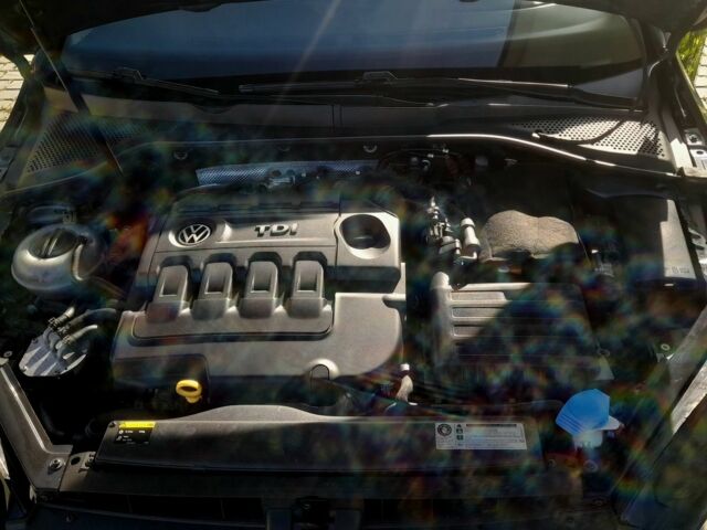 Серый Фольксваген Гольф, объемом двигателя 1.6 л и пробегом 250 тыс. км за 11000 $, фото 18 на Automoto.ua