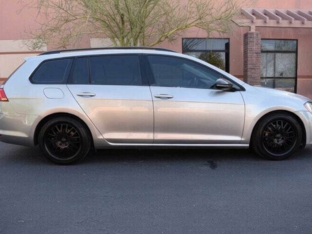 Серый Фольксваген Гольф, объемом двигателя 1.8 л и пробегом 76 тыс. км за 1600 $, фото 3 на Automoto.ua