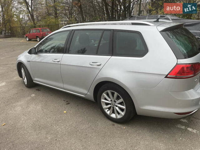 Серый Фольксваген Гольф, объемом двигателя 1.6 л и пробегом 331 тыс. км за 11200 $, фото 3 на Automoto.ua