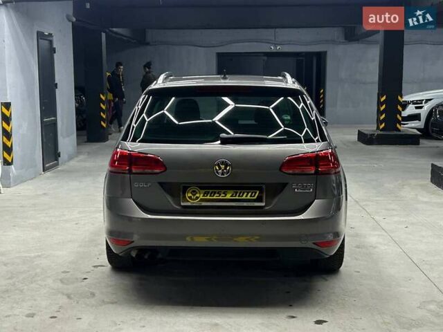 Серый Фольксваген Гольф, объемом двигателя 2 л и пробегом 213 тыс. км за 13300 $, фото 4 на Automoto.ua
