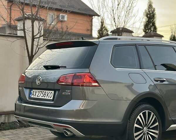 Серый Фольксваген Гольф, объемом двигателя 1.8 л и пробегом 137 тыс. км за 13999 $, фото 25 на Automoto.ua