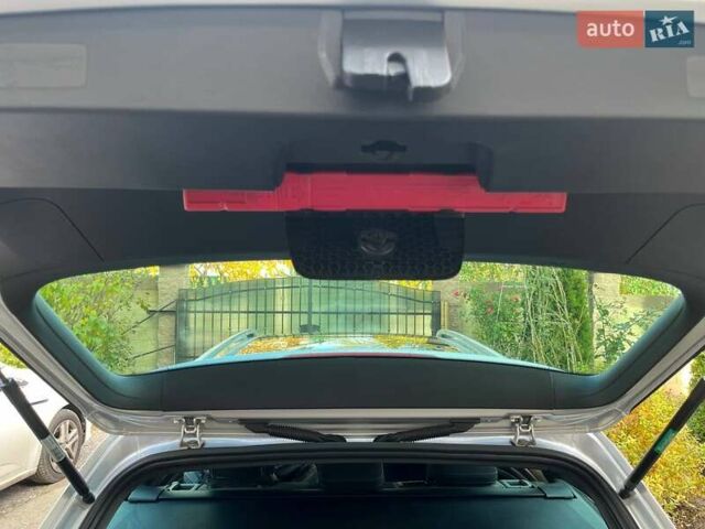 Серый Фольксваген Гольф, объемом двигателя 1.97 л и пробегом 189 тыс. км за 15900 $, фото 17 на Automoto.ua