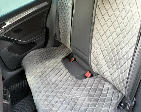 Серый Фольксваген Гольф, объемом двигателя 1.6 л и пробегом 280 тыс. км за 10999 $, фото 22 на Automoto.ua