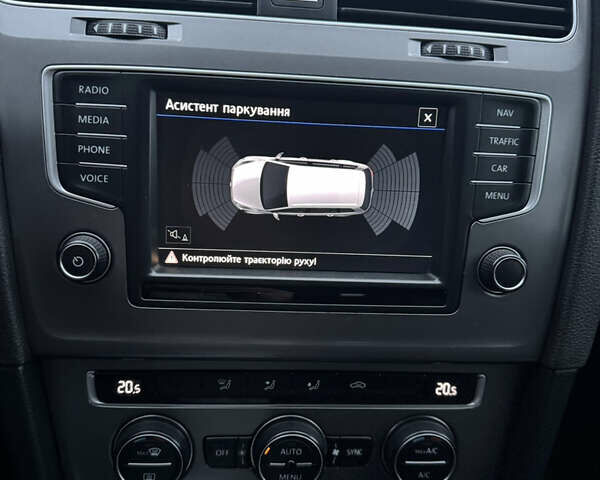 Серый Фольксваген Гольф, объемом двигателя 1.6 л и пробегом 247 тыс. км за 10800 $, фото 21 на Automoto.ua