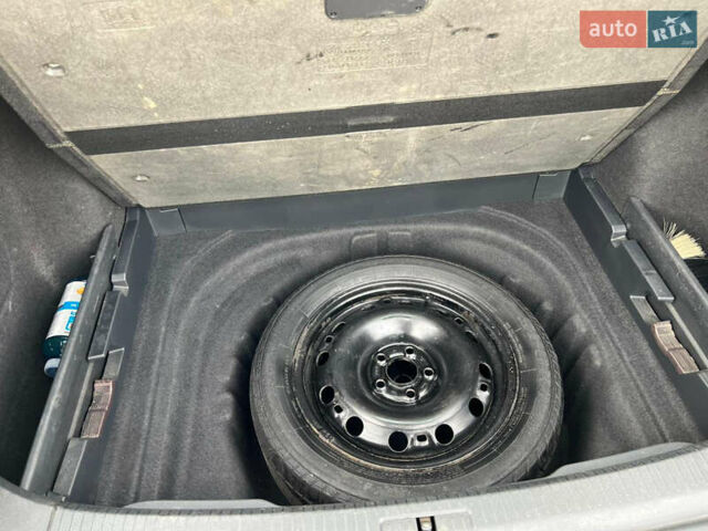 Фольксваген Гольф 2016 в Ямполь на Automoto.ua Серый Фольксваген Гольф, объемом двигателя 1.6 л и пробегом 297 тыс. км за 10500 $, фото 19 на Automoto.ua