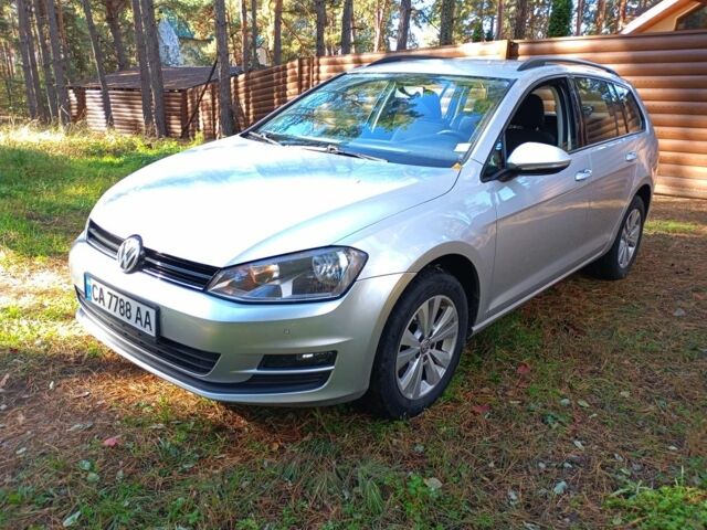 Серый Фольксваген Гольф, объемом двигателя 1.6 л и пробегом 249 тыс. км за 11500 $, фото 2 на Automoto.ua