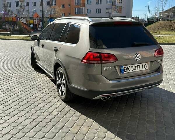 Сірий Фольксваген Гольф, об'ємом двигуна 1.98 л та пробігом 210 тис. км за 11500 $, фото 4 на Automoto.ua