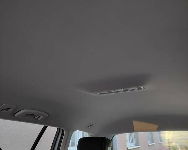 Сірий Фольксваген Гольф, об'ємом двигуна 1.97 л та пробігом 320 тис. км за 13299 $, фото 27 на Automoto.ua