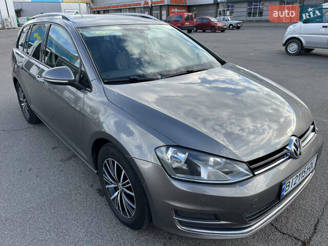 Серый Фольксваген Гольф, объемом двигателя 1.6 л и пробегом 251 тыс. км за 13500 $, фото 2 на Automoto.ua