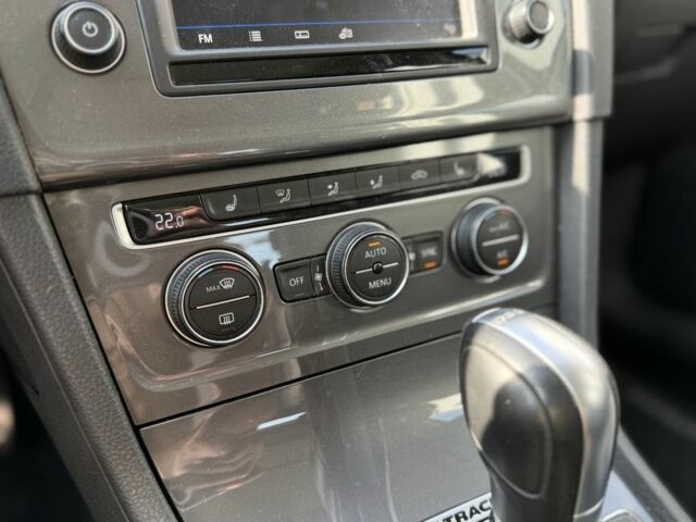 Серый Фольксваген Гольф, объемом двигателя 1.8 л и пробегом 199 тыс. км за 12500 $, фото 15 на Automoto.ua