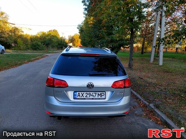 Серый Фольксваген Гольф, объемом двигателя 1.6 л и пробегом 307 тыс. км за 11300 $, фото 2 на Automoto.ua