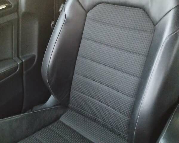 Сірий Фольксваген Гольф, об'ємом двигуна 1.6 л та пробігом 335 тис. км за 11200 $, фото 26 на Automoto.ua