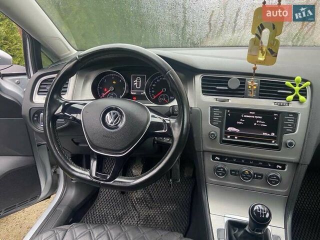 Сірий Фольксваген Гольф, об'ємом двигуна 1.6 л та пробігом 237 тис. км за 11990 $, фото 12 на Automoto.ua