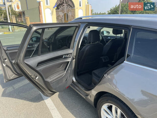 Серый Фольксваген Гольф, объемом двигателя 2 л и пробегом 238 тыс. км за 14000 $, фото 18 на Automoto.ua