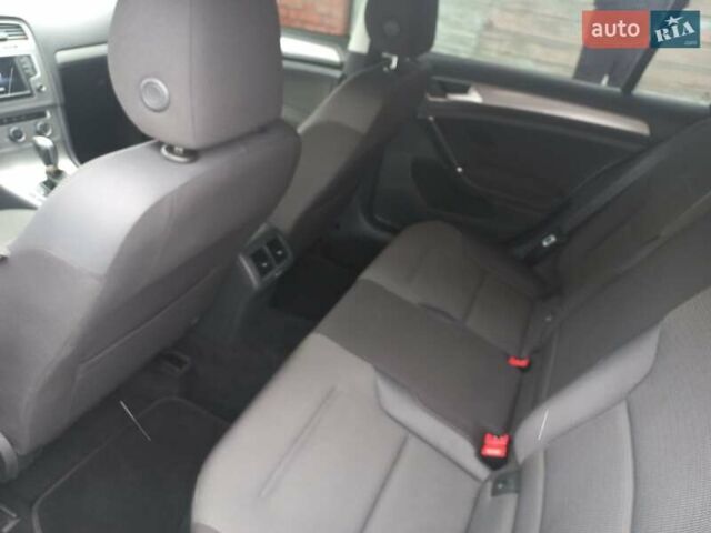 Серый Фольксваген Гольф, объемом двигателя 1.8 л и пробегом 186 тыс. км за 11500 $, фото 10 на Automoto.ua