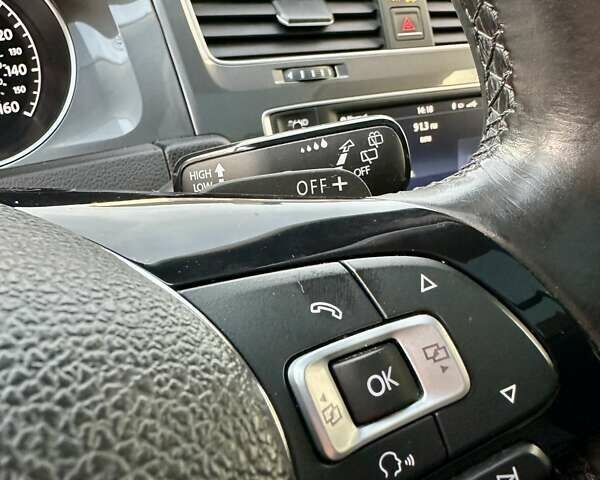 Серый Фольксваген Гольф, объемом двигателя 1.8 л и пробегом 137 тыс. км за 13999 $, фото 60 на Automoto.ua