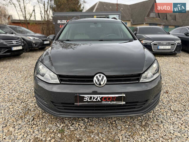 Серый Фольксваген Гольф, объемом двигателя 1.6 л и пробегом 272 тыс. км за 11200 $, фото 3 на Automoto.ua
