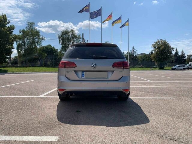 Серый Фольксваген Гольф, объемом двигателя 2 л и пробегом 135 тыс. км за 16714 $, фото 3 на Automoto.ua