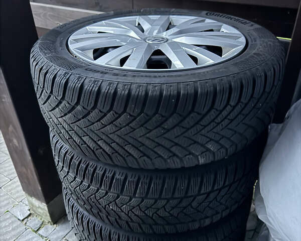 Серый Фольксваген Гольф, объемом двигателя 1.6 л и пробегом 247 тыс. км за 10800 $, фото 39 на Automoto.ua