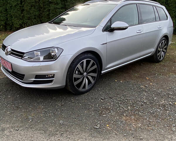 Серый Фольксваген Гольф, объемом двигателя 1.6 л и пробегом 237 тыс. км за 12200 $, фото 1 на Automoto.ua