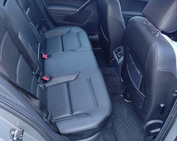 Серый Фольксваген Гольф, объемом двигателя 1.8 л и пробегом 155 тыс. км за 13499 $, фото 3 на Automoto.ua