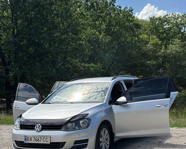 Серый Фольксваген Гольф, объемом двигателя 1.6 л и пробегом 250 тыс. км за 11200 $, фото 17 на Automoto.ua