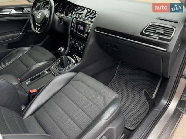 Сірий Фольксваген Гольф, об'ємом двигуна 1.97 л та пробігом 291 тис. км за 12499 $, фото 20 на Automoto.ua