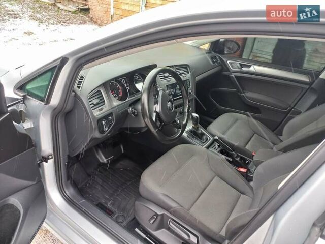 Серый Фольксваген Гольф, объемом двигателя 1.8 л и пробегом 186 тыс. км за 11500 $, фото 8 на Automoto.ua