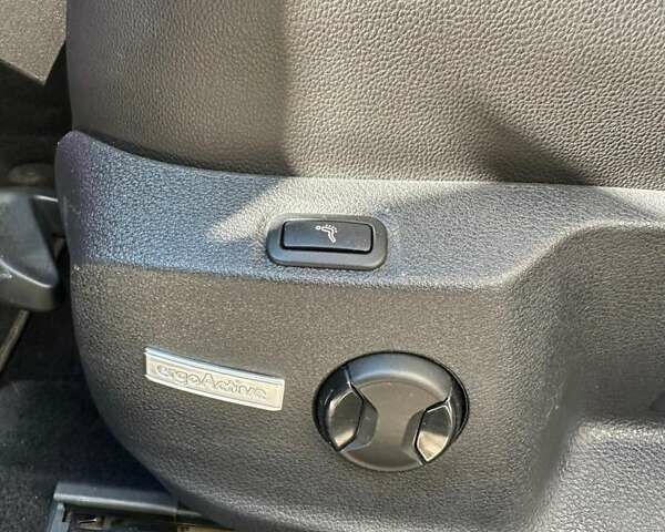 Сірий Фольксваген Гольф, об'ємом двигуна 1.98 л та пробігом 210 тис. км за 11500 $, фото 8 на Automoto.ua