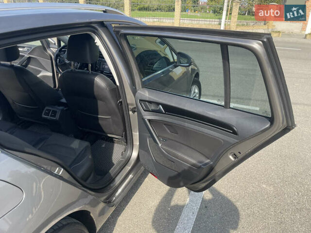 Серый Фольксваген Гольф, объемом двигателя 2 л и пробегом 238 тыс. км за 14000 $, фото 20 на Automoto.ua