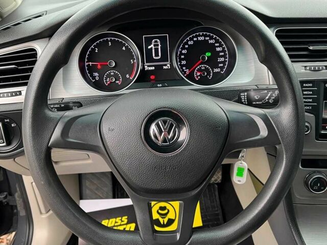 Сірий Фольксваген Гольф, об'ємом двигуна 1.6 л та пробігом 282 тис. км за 10500 $, фото 10 на Automoto.ua