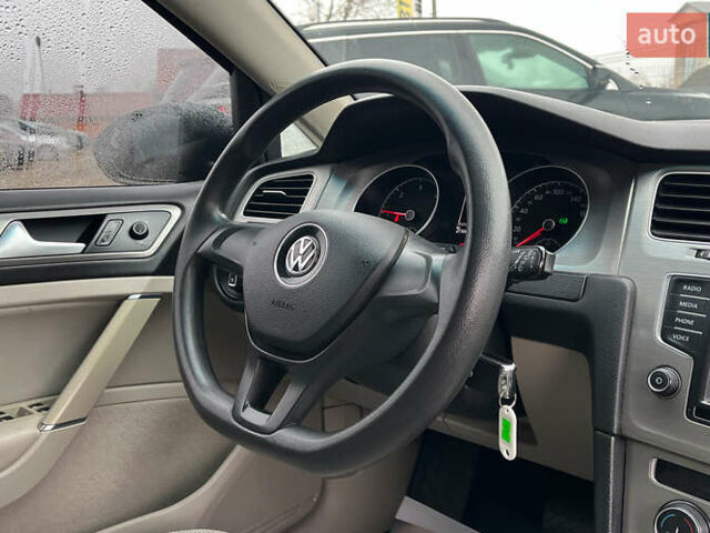 Сірий Фольксваген Гольф, об'ємом двигуна 1.6 л та пробігом 282 тис. км за 10500 $, фото 15 на Automoto.ua