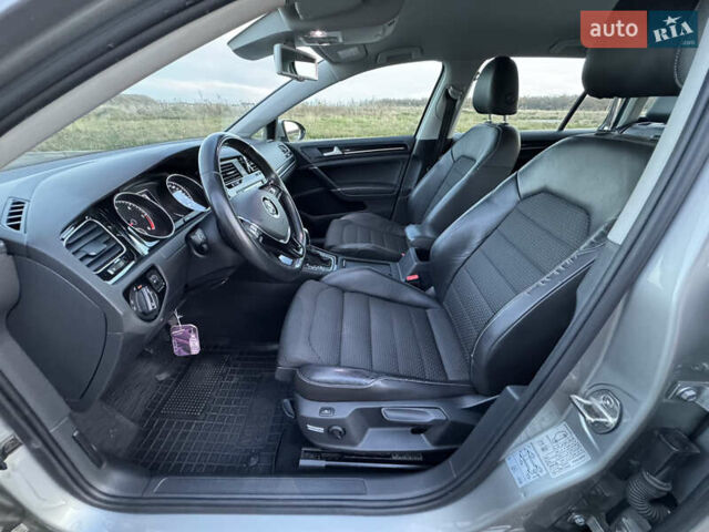 Сірий Фольксваген Гольф, об'ємом двигуна 1.6 л та пробігом 335 тис. км за 11999 $, фото 48 на Automoto.ua