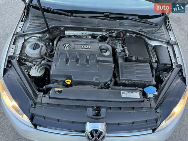 Сірий Фольксваген Гольф, об'ємом двигуна 1.6 л та пробігом 335 тис. км за 11999 $, фото 80 на Automoto.ua
