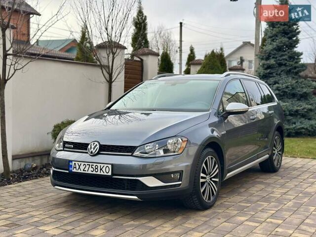 Серый Фольксваген Гольф, объемом двигателя 1.8 л и пробегом 137 тыс. км за 13999 $, фото 2 на Automoto.ua