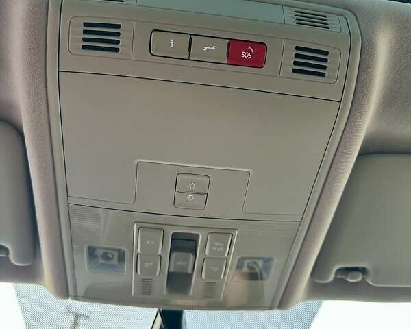 Серый Фольксваген Гольф, объемом двигателя 1.8 л и пробегом 137 тыс. км за 13999 $, фото 57 на Automoto.ua