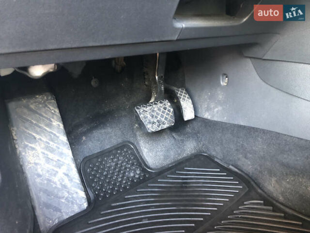 Сірий Фольксваген Гольф, об'ємом двигуна 1.8 л та пробігом 110 тис. км за 13200 $, фото 17 на Automoto.ua