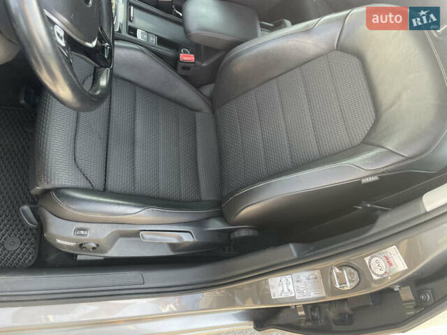 Серый Фольксваген Гольф, объемом двигателя 2 л и пробегом 238 тыс. км за 14000 $, фото 32 на Automoto.ua