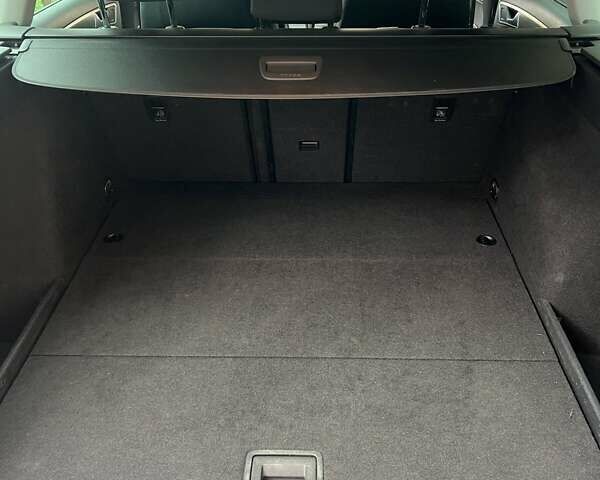 Серый Фольксваген Гольф, объемом двигателя 1.6 л и пробегом 188 тыс. км за 13500 $, фото 3 на Automoto.ua