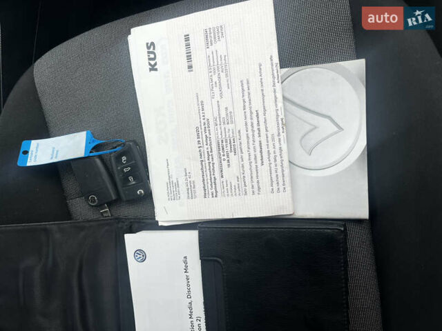 Серый Фольксваген Гольф, объемом двигателя 1.6 л и пробегом 198 тыс. км за 11350 $, фото 17 на Automoto.ua